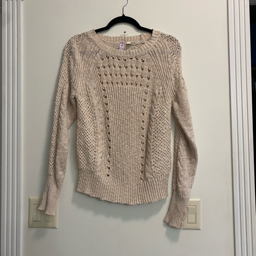 Francesca’s plays pointelle sweater Small
